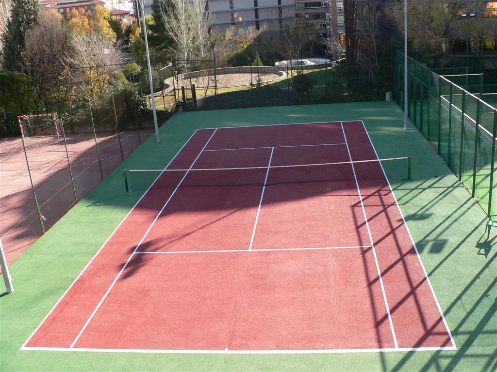 Dimensiones de las Pistas de Tenis Dimensiones de las Pistas de Tenis